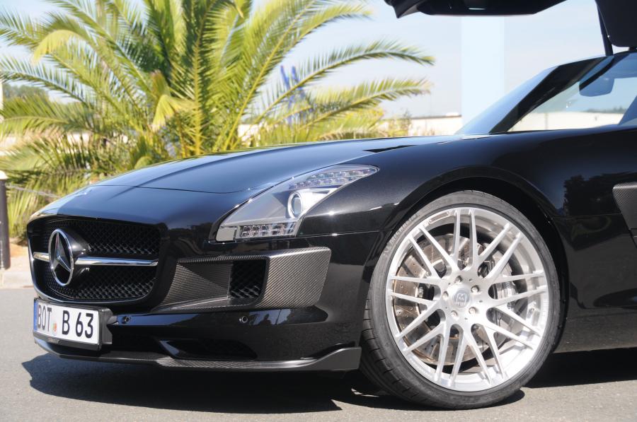  Mercedes-Benz SLS AMG by Brabus 2010 года  (фото 28 из 64)